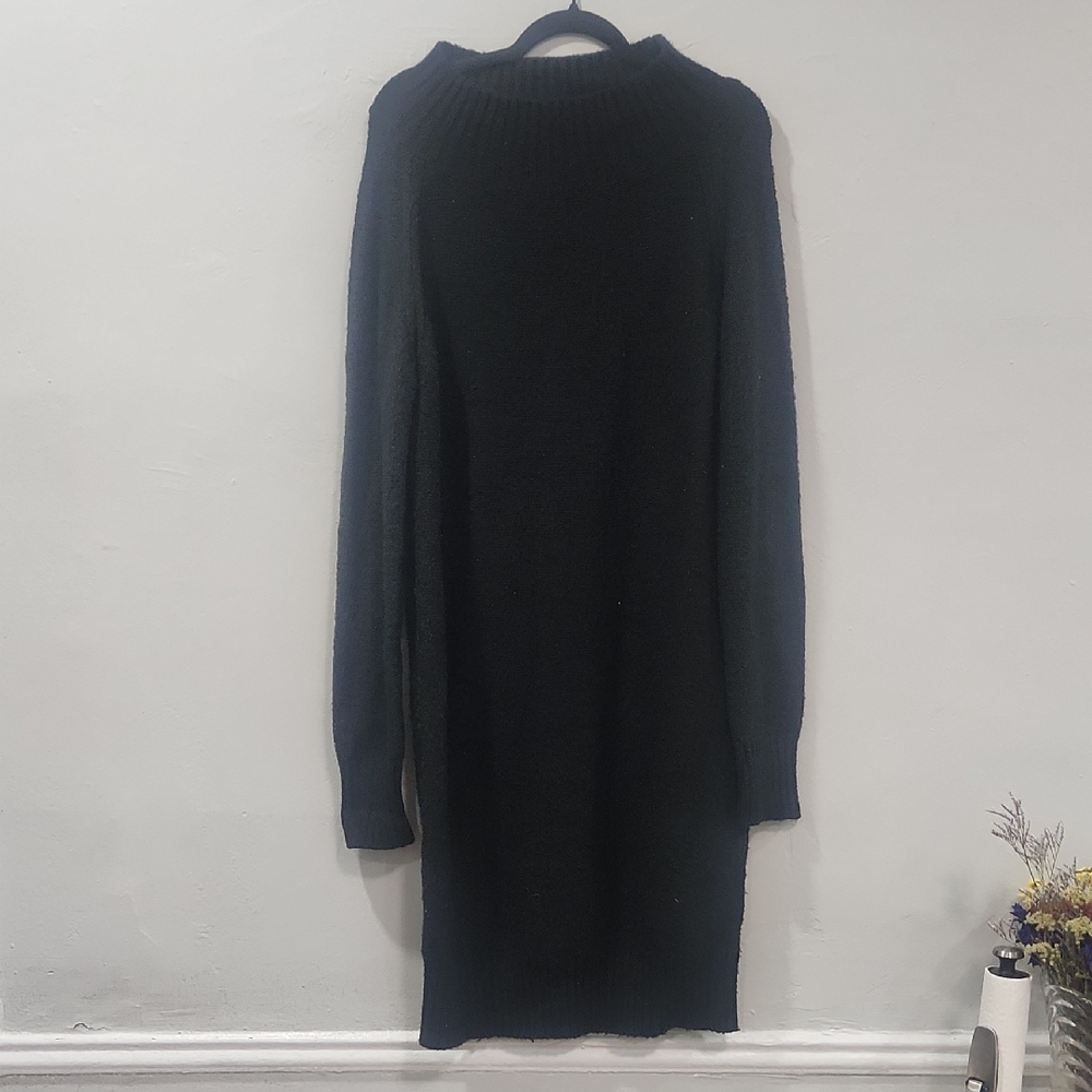 Elegant Black Long Sleeve Dress